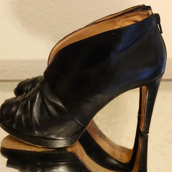 Antonio Melani booties - Picture 4 of 8